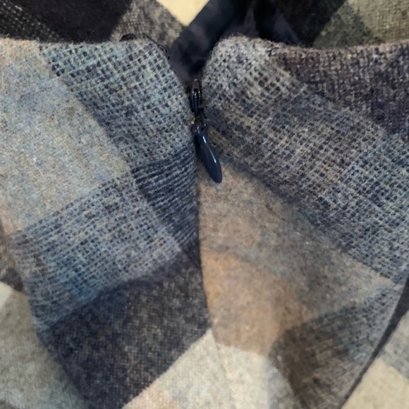 Chadwick’s Skirt - Picture 3 of 8